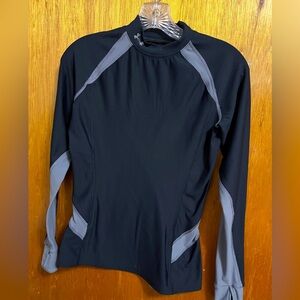 Black and gray long sleeve Under Armour dry fit size kids medium